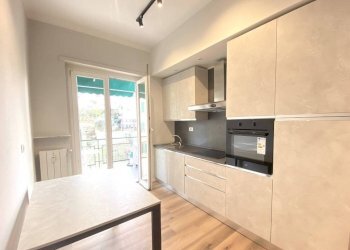 Cucina - Appartamento via Federico Sclopis, 2A, Genova (zona Quarto) - foto 7