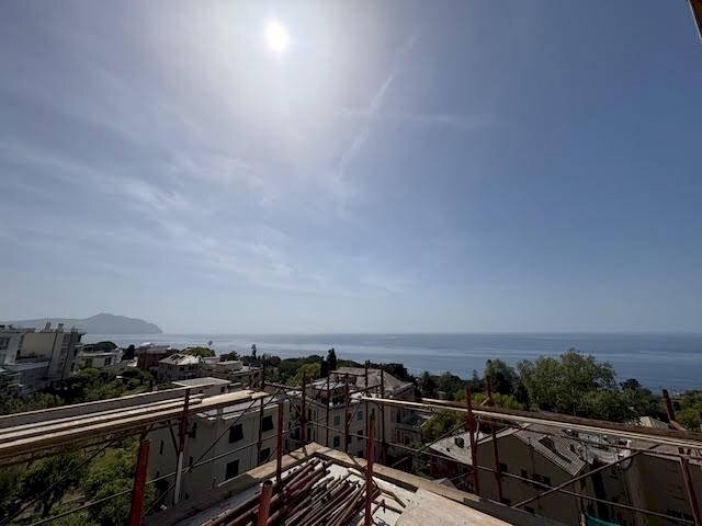 Vista - Attico via Sant'Ilario, 11, Genova - foto 2