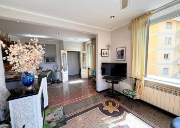 SALONE - Trilocale via delle Rovare, Genova (zona Marassi) - foto 9