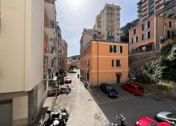 vista - Trilocale via Erpidio Berno, Genova (zona Marassi) - foto 10