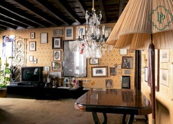 Salone - Bilocale via della Fontanella di Borghese, Roma (zona Centro Storico) - foto 7