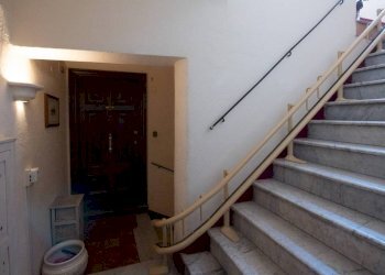 Scala - Bilocale via della Fontanella di Borghese, Roma (zona Centro Storico) - foto 30