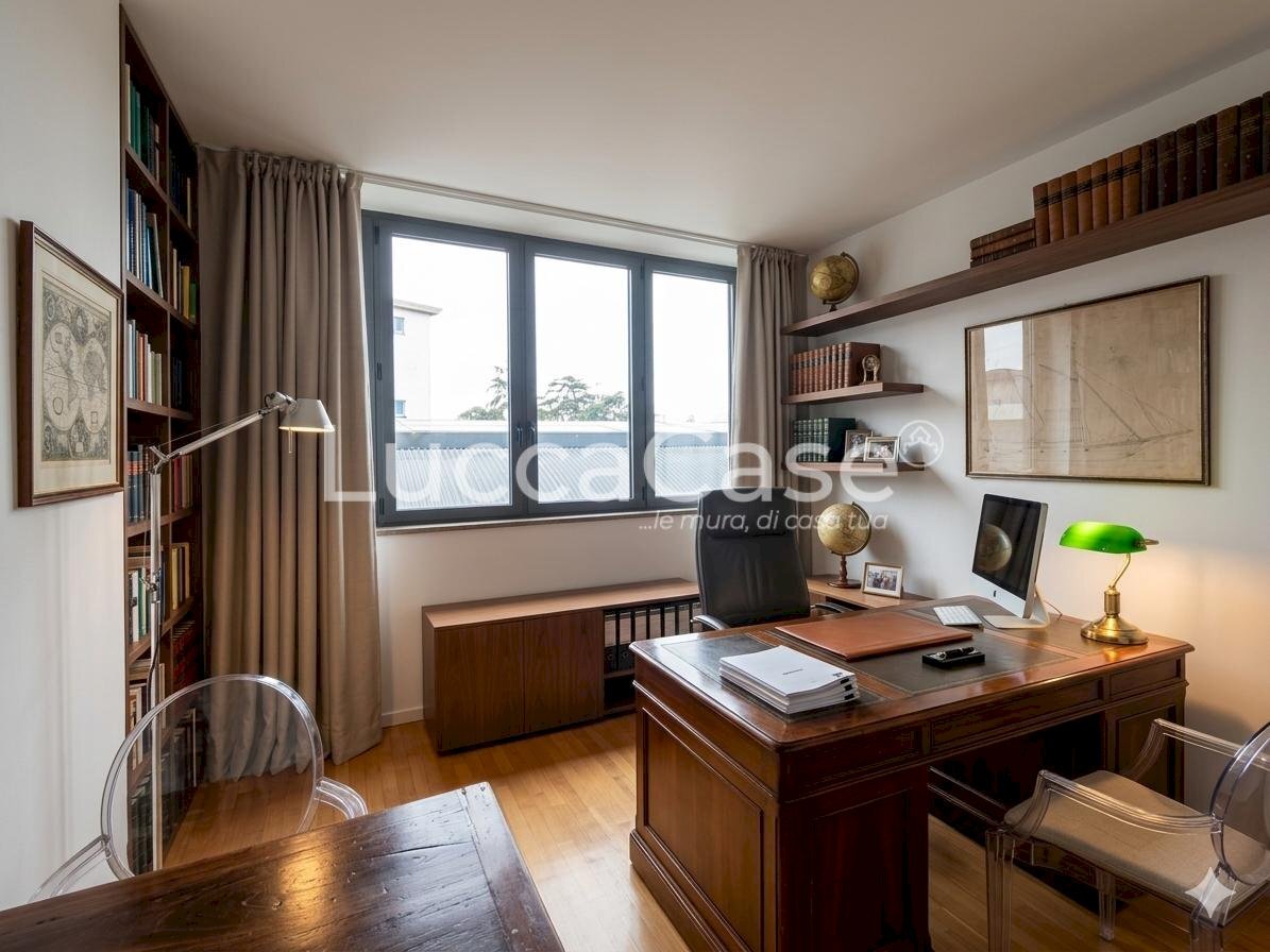 Office Lucca (neighborhood San Concordio Contrada) - photo 1