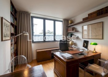 Office Lucca (neighborhood San Concordio Contrada) - photo 1