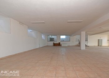 Locale Commerciale Stradale Circonvallazione, 35, Bricherasio - foto 4