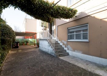 Casa indipendente Via Leondia Bissolati, Carpi - foto 1