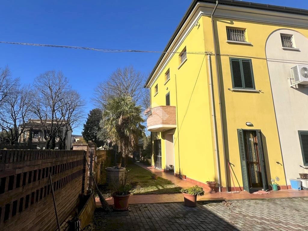 Independent house Via gadda, Camposanto - photo 3