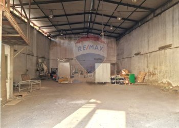 Shed via Don Ottavio Piscopo, Arzano - photo 4