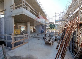 Trilocale VIA CESARE BATTISTI, Brembate di Sopra - foto 29