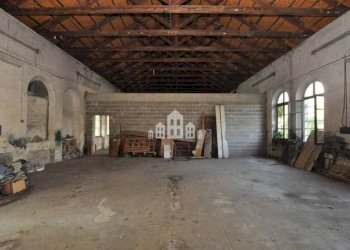 Interno non residenziale - Magazzino Borgo Valentino, snc, Cuorgnè - foto 10