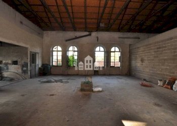 Interno non residenziale - Magazzino Borgo Valentino, snc, Cuorgnè - foto 15