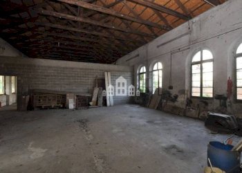 Interno non residenziale - Magazzino Borgo Valentino, snc, Cuorgnè - foto 24
