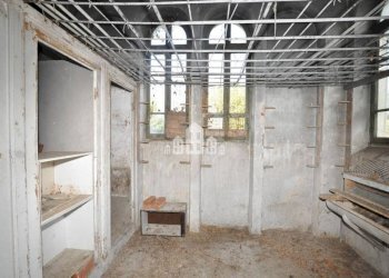 Interno non residenziale - Magazzino Borgo Valentino, snc, Cuorgnè - foto 26