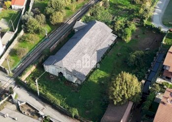 Vista - Magazzino Borgo Valentino, snc, Cuorgnè - foto 48