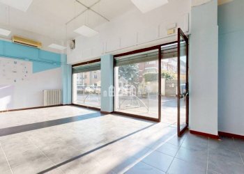 Interno non residenziale - Negozio via reyneri, 20, Rivarolo Canavese - foto 6