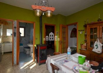 Salone - Trilocale Località Nava, 11, Cuorgnè - foto 4