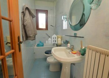Bagno - Trilocale Località Nava, 11, Cuorgnè - foto 6