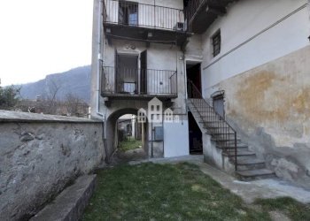 Facciata - Bilocale via caviglione, 44, Pont-Canavese - foto 15