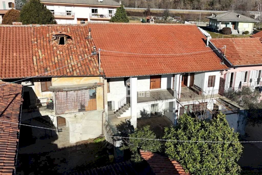 Facciata - Casa indipendente Località Biancetta, 10, Cuorgnè - foto 3