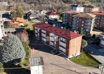 Facciata - Quadrilocale via De Gasperi, 1, Forno Canavese - foto 1