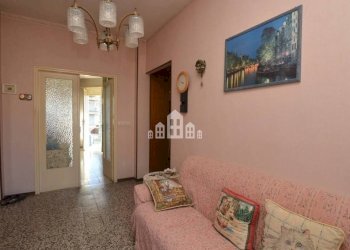 Ingresso - Quadrilocale via De Gasperi, 1, Forno Canavese - foto 8