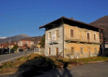 Facciata - Casa indipendente via Fratelli Rosselli, 39, Cuorgnè - foto 6