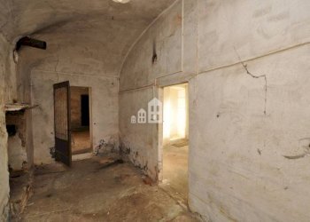 Box auto - Casa indipendente via Fratelli Rosselli, 39, Cuorgnè - foto 14