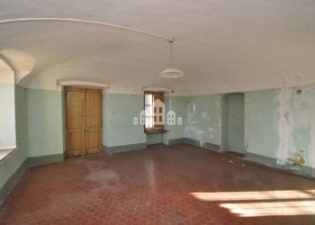 Stanza non arredata - Casa indipendente via Fratelli Rosselli, 39, Cuorgnè - foto 20