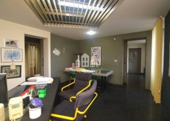 Ufficio - Ufficio piazza martiri della libertà, 1, Cuorgnè - foto 12