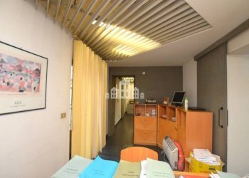 Ufficio - Ufficio piazza martiri della libertà, 1, Cuorgnè - foto 14