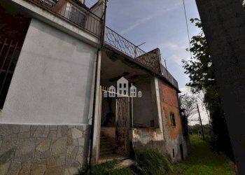 Facciata - Casa indipendente via Pietro Micheletto, 27, Castellamonte - foto 6