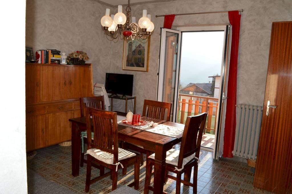 Salone - Appartamento via Uranio, 1, Roburent - foto 1