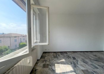 Camera da letto - Trilocale via Cesare Battisti, 7A, San Paolo d'Argon - foto 15