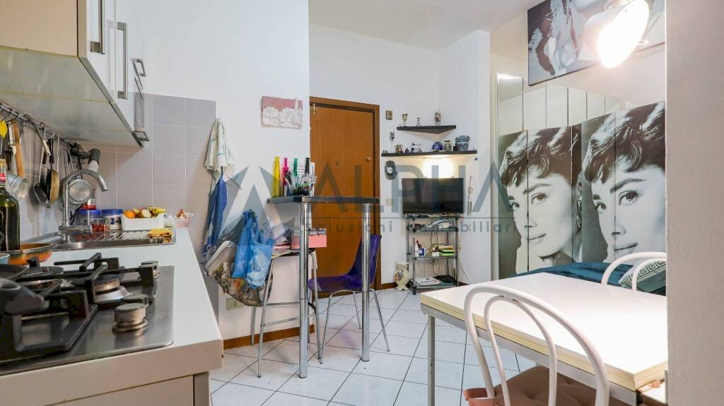 Cucina - Monolocale via Giacomo Leopardi, Forlì - foto 3