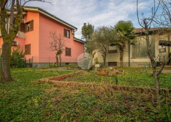 Villa Via Giuseppe Garibaldi, Garbagnate Milanese - photo 4