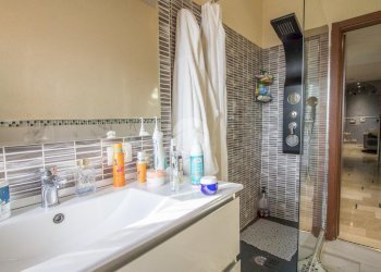 Three-room apartment Via Milano, Garbagnate Milanese - photo 21