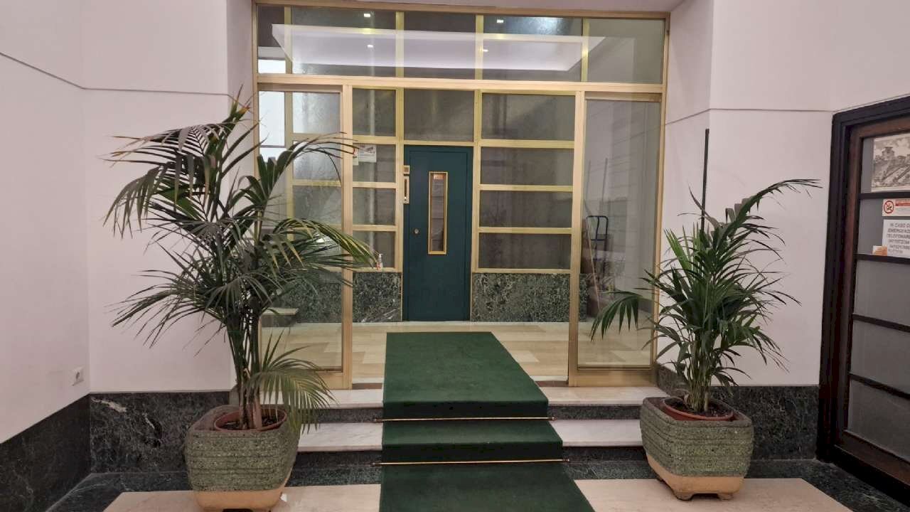 img-20250131-wa0020 - Appartamento via magna grecia, Roma - foto 1