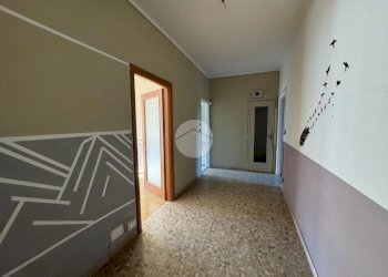 Three-room apartment Via Zappata, Carignano - photo 1