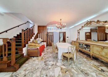 Villa a Schiera via Enrico de Nicola, Melito di Napoli - foto 16