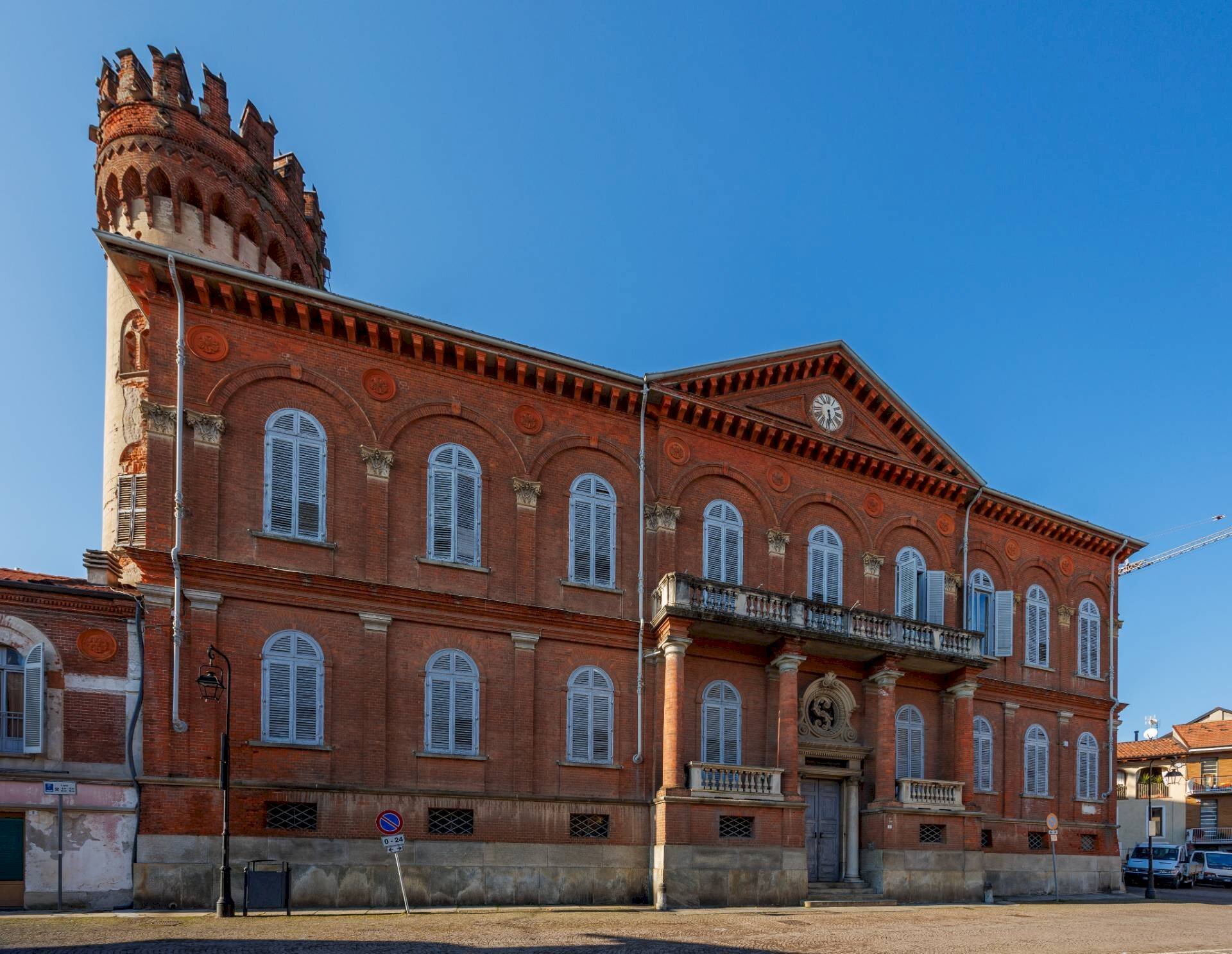Stabile - Palazzo Piazza Martiri della Libertà, Favria - foto 2