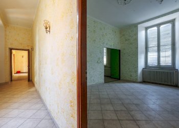 Stabile - Palazzo Piazza Martiri della Libertà, Favria - foto 8