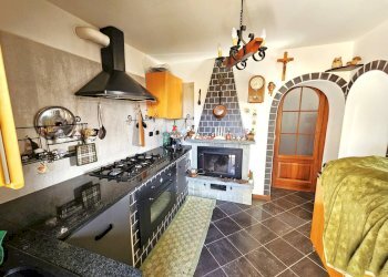 Appartamento Via Fratelli Zaccheo, Maccagno con Pino e Veddasca - foto 12