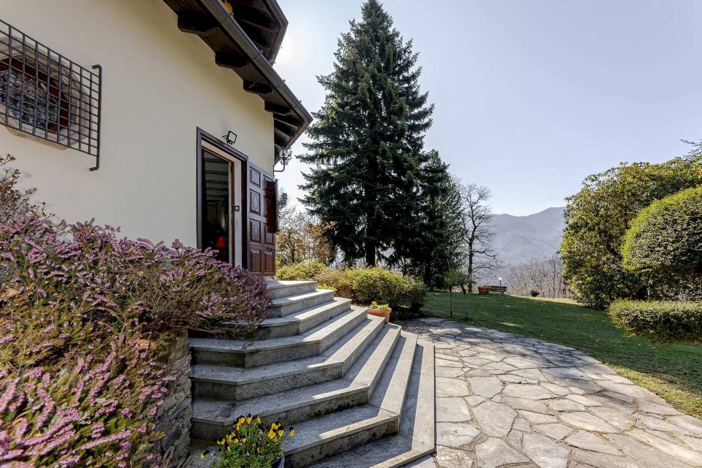 Villa Unifamiliare Via Sorti, Montegrino Valtravaglia - foto 2