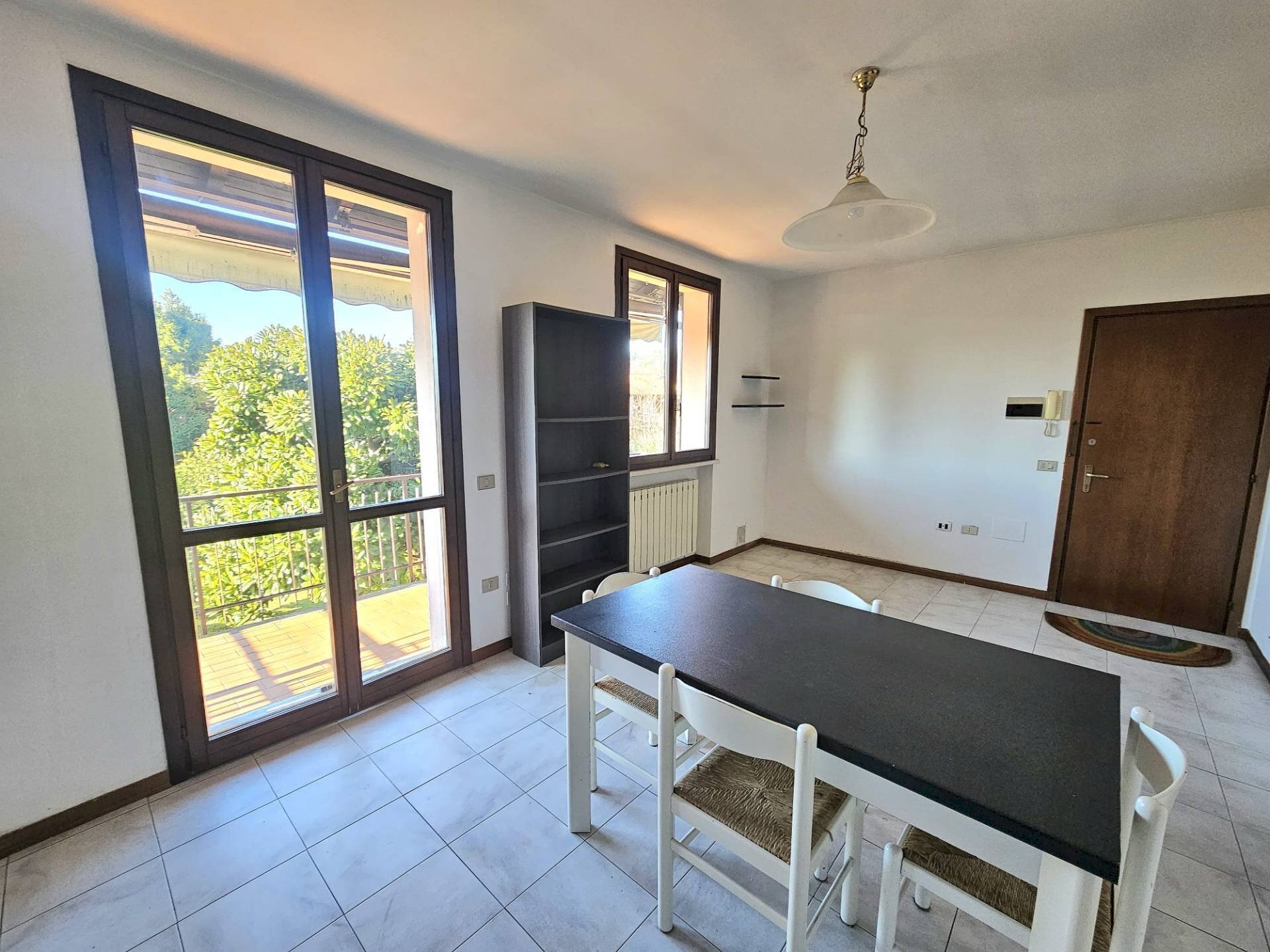 Three-room apartment Via XXV Aprile, Monvalle - photo 2