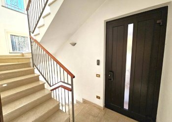 Casa indipendente Via Radaelli, Laveno-Mombello - foto 17