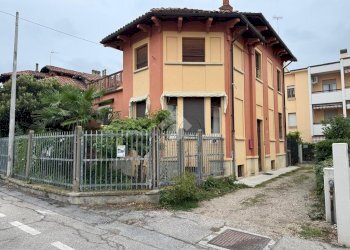 Villa Via Dacomo, Alba - foto 37