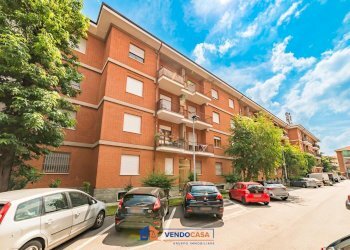 Trilocale Bra - foto 1