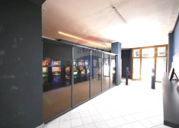 Negozio viale Vittorio Emanuele II, 3 
 Pavia, Pavia - foto 14