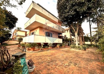 Villa via Brodolini, Casoria - foto 3