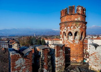 Castle Piazza Martiri della Libertà, Favria - photo 29